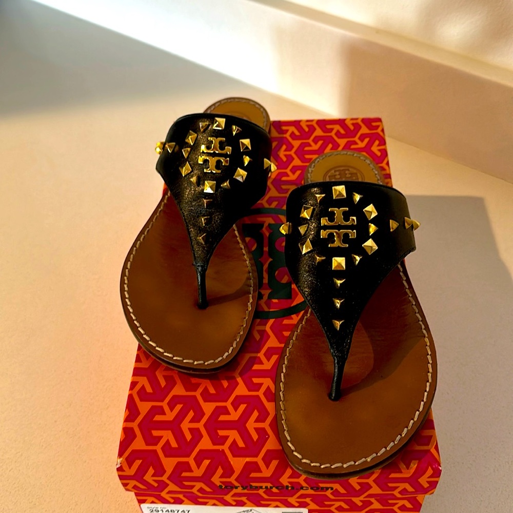 🤩TORY BURCH THONG EMBELLISHED SANDAL